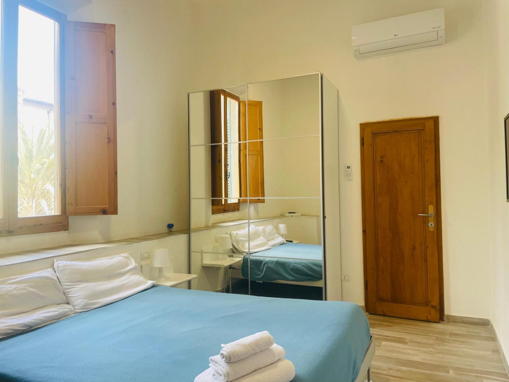 Residenza Cavour Bed and Breakfast Florence Buitenkant foto