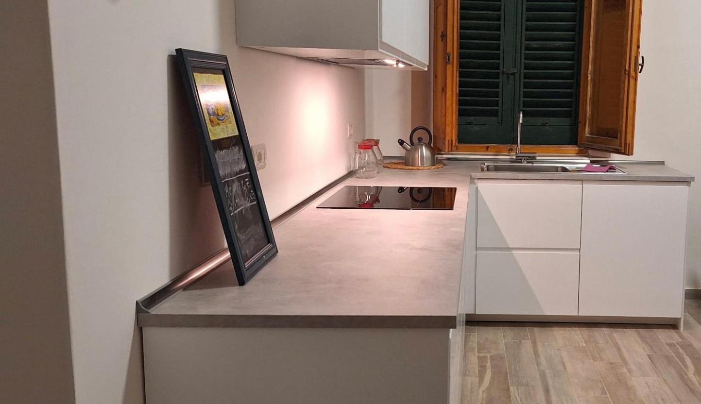 Residenza Cavour Bed and Breakfast Florence Buitenkant foto